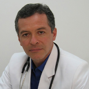 Dr. Miguel Paredes