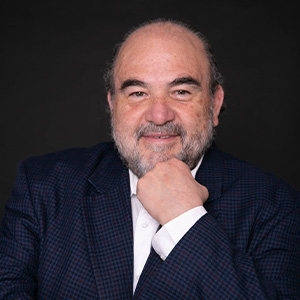Lic. Enrique Gómez Gordillo